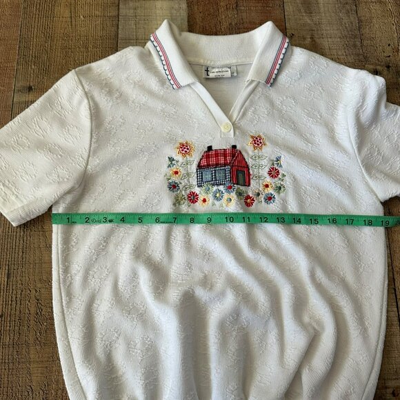 Vintage Teddi Embroidered White Polo With Floral & House Design Short Sleeve - Picture 8 of 13